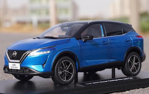 Scale nissan qashqai 2023 - 1/18,