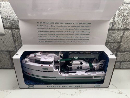 2023 hess toy truck 90th - 2023,